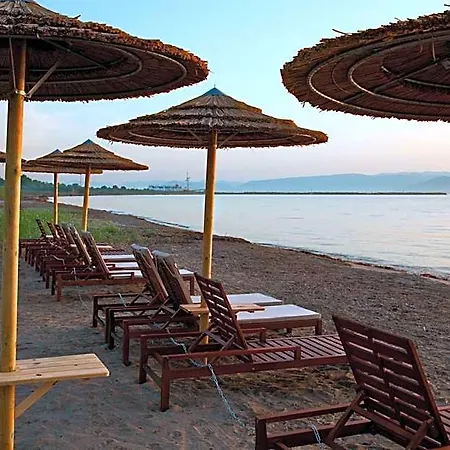 Sun 'n Chill, Boutique & Kávos